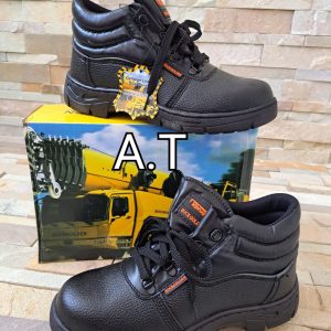 Safety boots