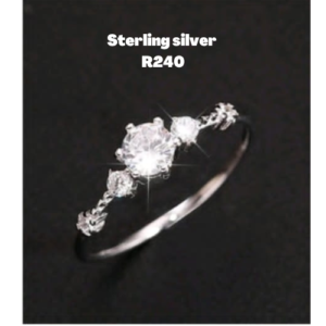 Shoponline Africa - sterling silver ring with Zirconia